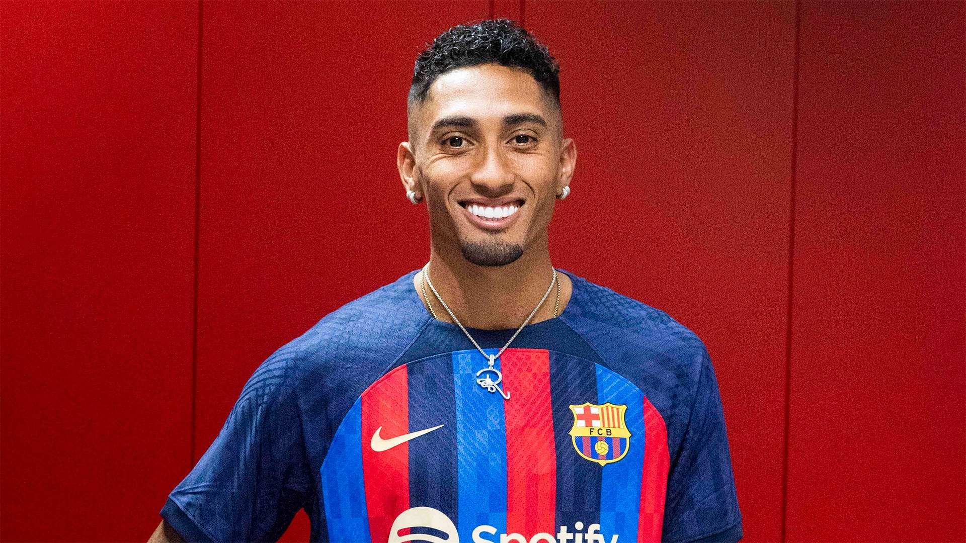 的背后既有 的背后既有